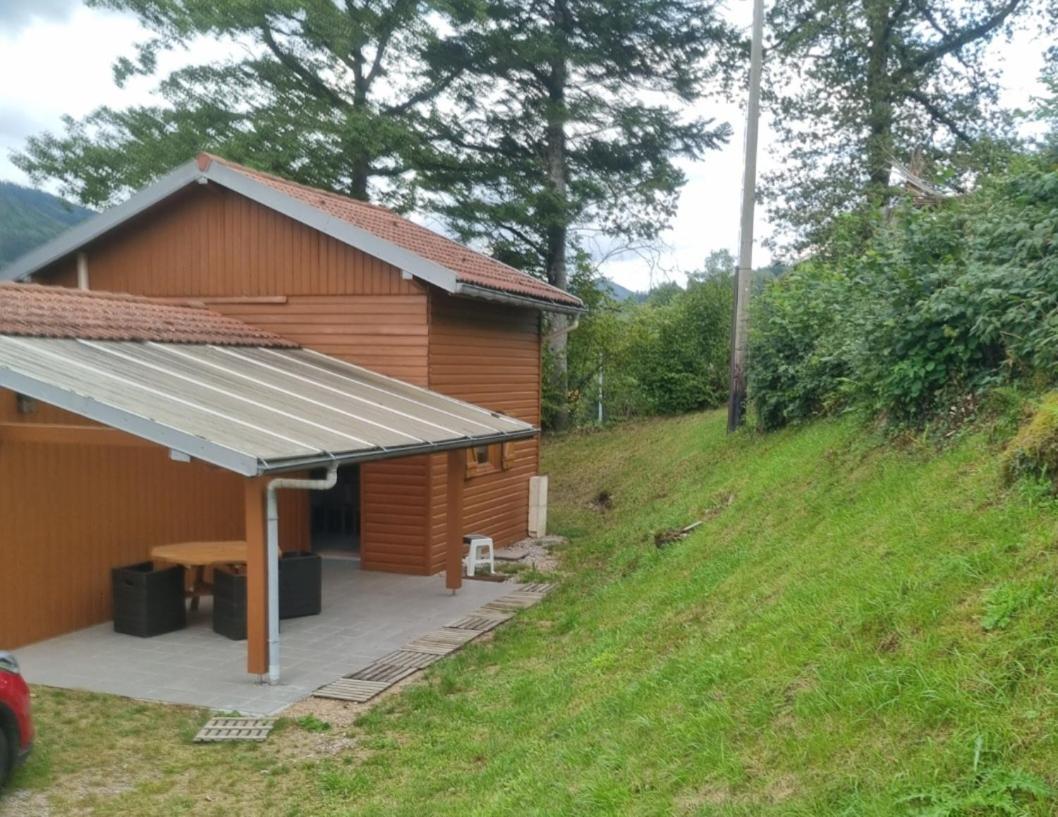 Maison De
